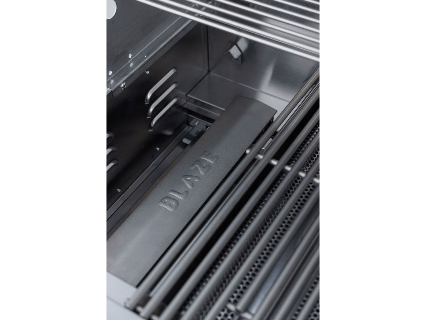 Blaze BCM 32-in 4-Burner Freestanding Gas Grill