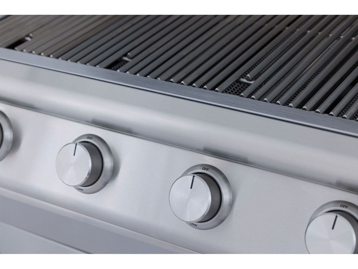 Blaze BCM 32-in 4-Burner Freestanding Gas Grill