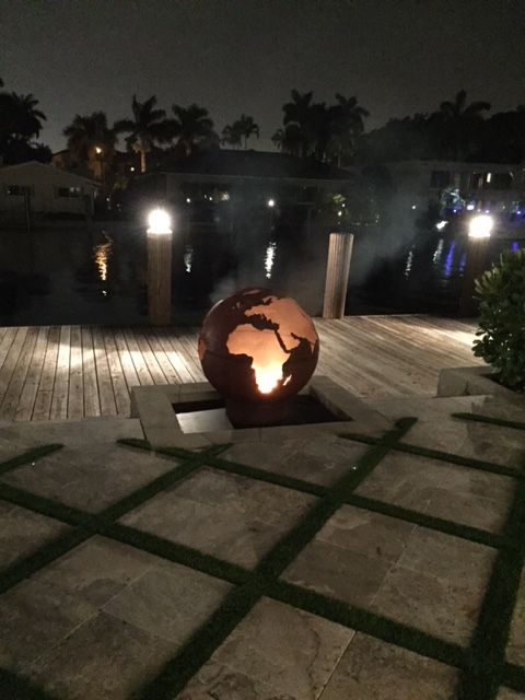 Third Rock Steel Fire Pit product page screenshot